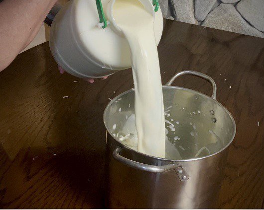 A Gallon of Milk: how many cups in it|SlavicBeauty